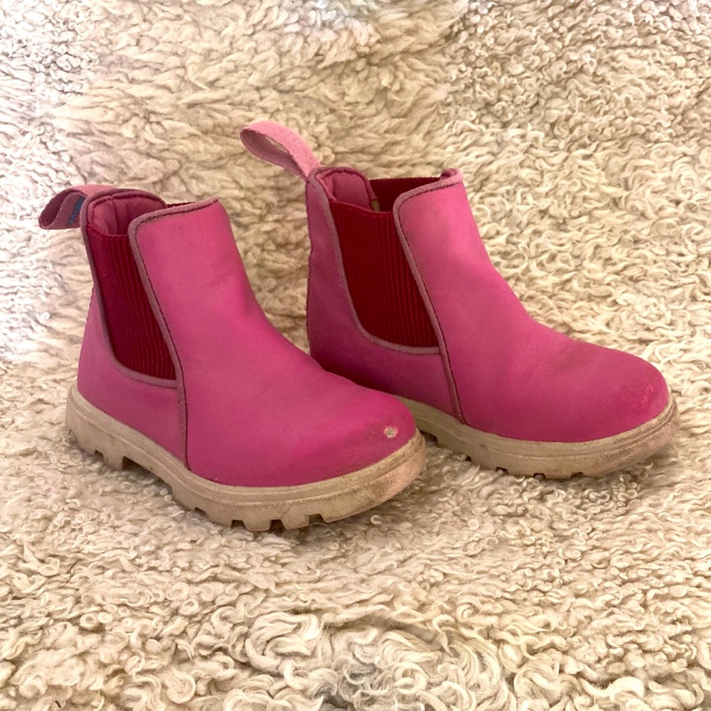 Native brand kids waterproof boots